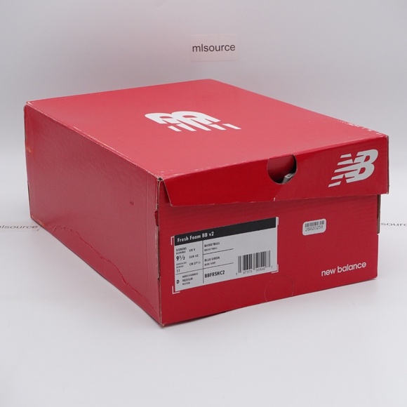 NEW Men\'s New Balance Fresh Foam BB V2 Basketball Shoes BBFRSHC2 Navy main image 6